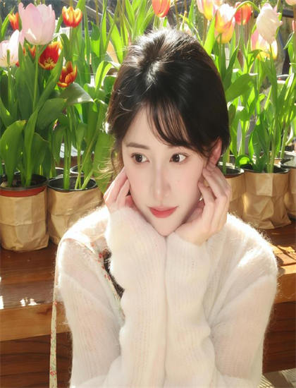 爱的人韩国完整版在线观看_免费日韩中文字幕高清电影_我的极品女老师